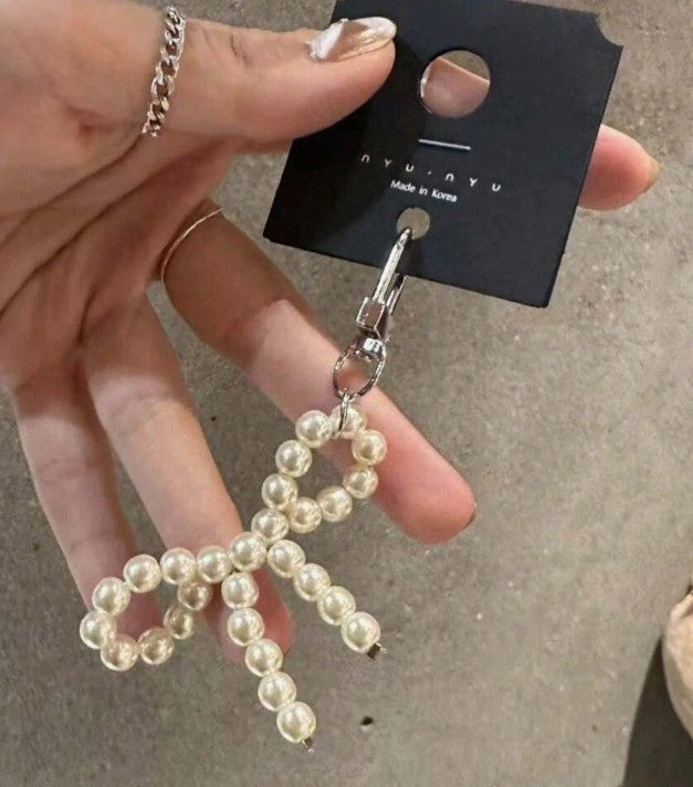 Pearl Bow Keychain